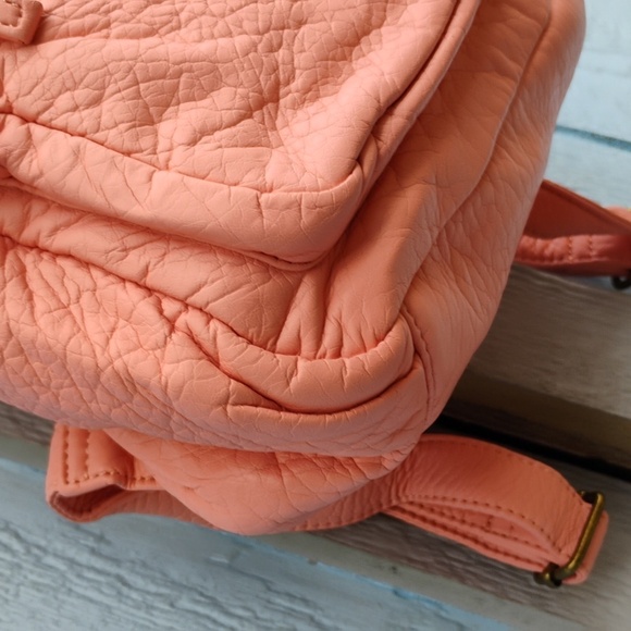 Vegan Leather Rose Pink NWT Backpack - Picture 5 of 10